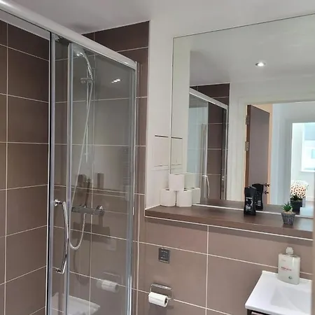 2Br Chic London Sleep 9 Bp7 Apartment Exterior photo