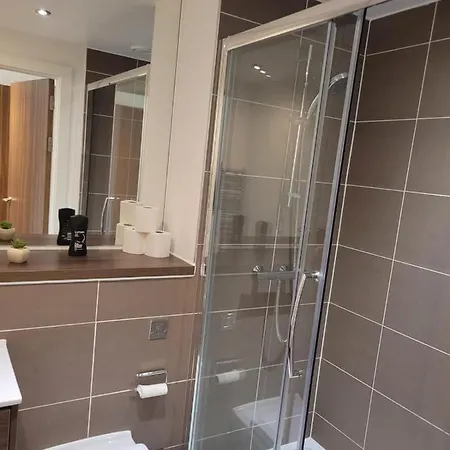 2Br Chic London Sleep 9 Bp7 Apartment Exterior photo