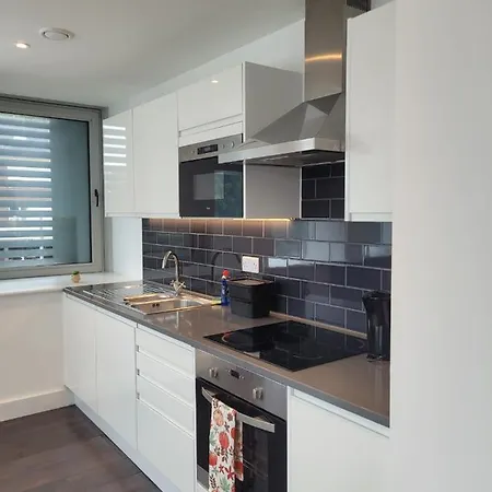 2Br Chic London Sleep 9 Bp7 Apartment Exterior photo