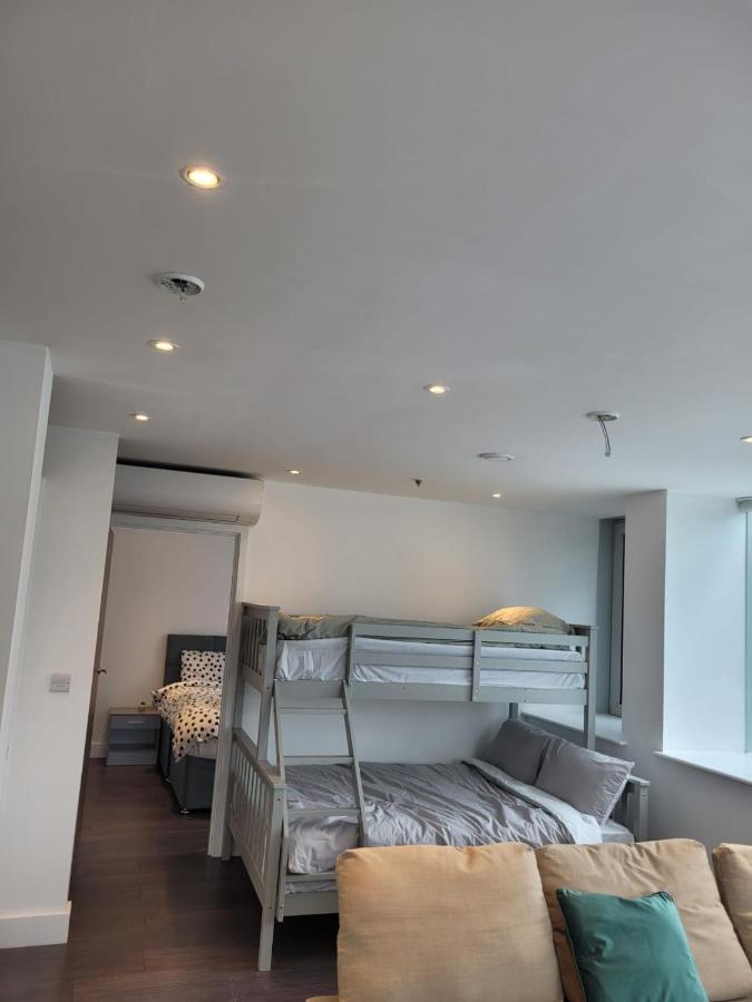 2br Chic Sleep 9 Bp7 London
